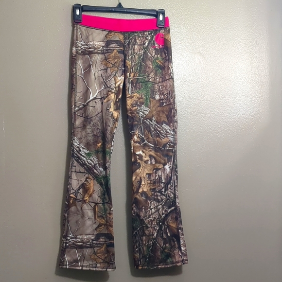 Carhartt Other - Carhartt Camo girls size 8 lined leggings